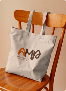 Tote bag aux couleurs de la marque AMP